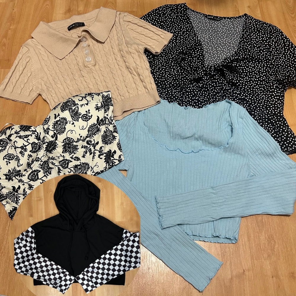 5 Tops (S-M) - 3New, 2used